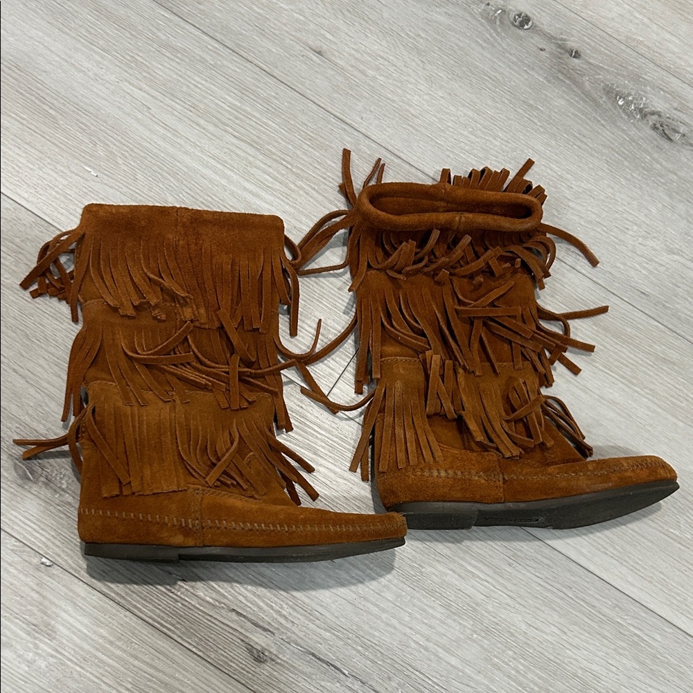 Minnetonka Brown Fringe Moccasin Boots